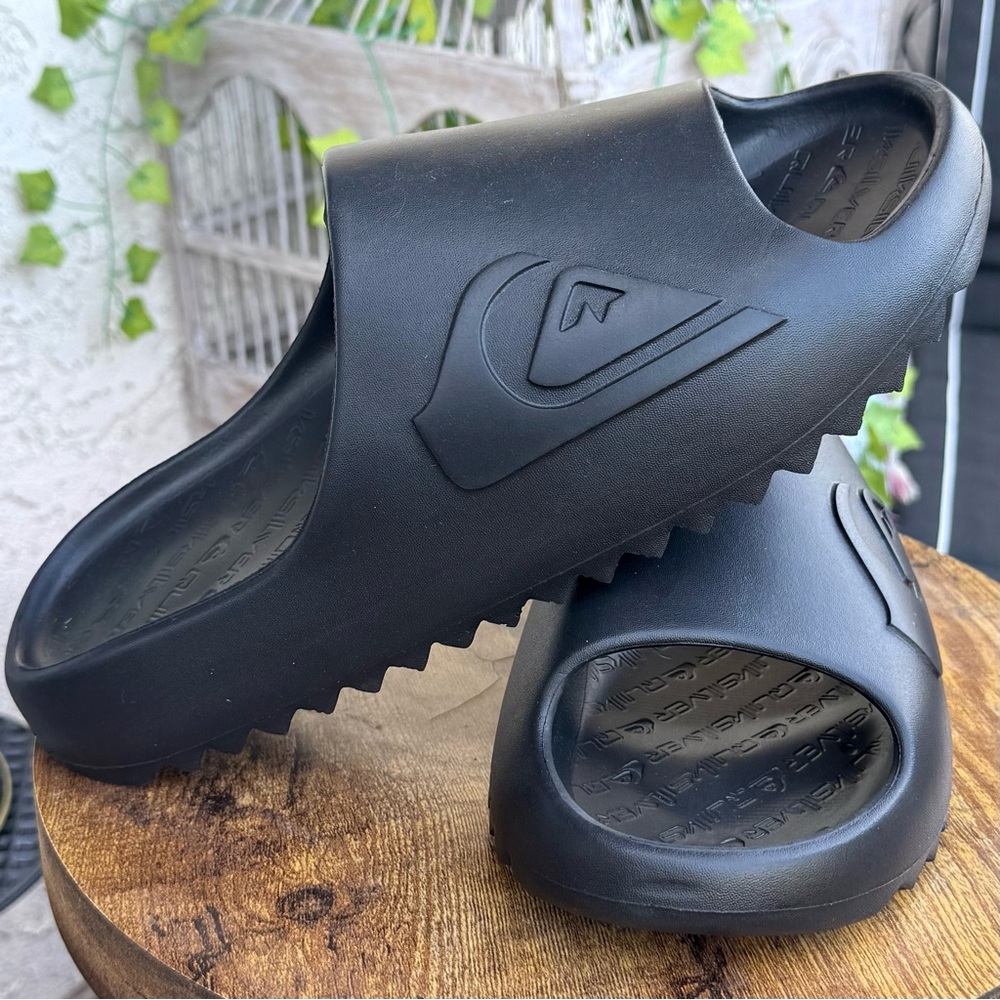 Quiksilver Men's Black Slide Sandals